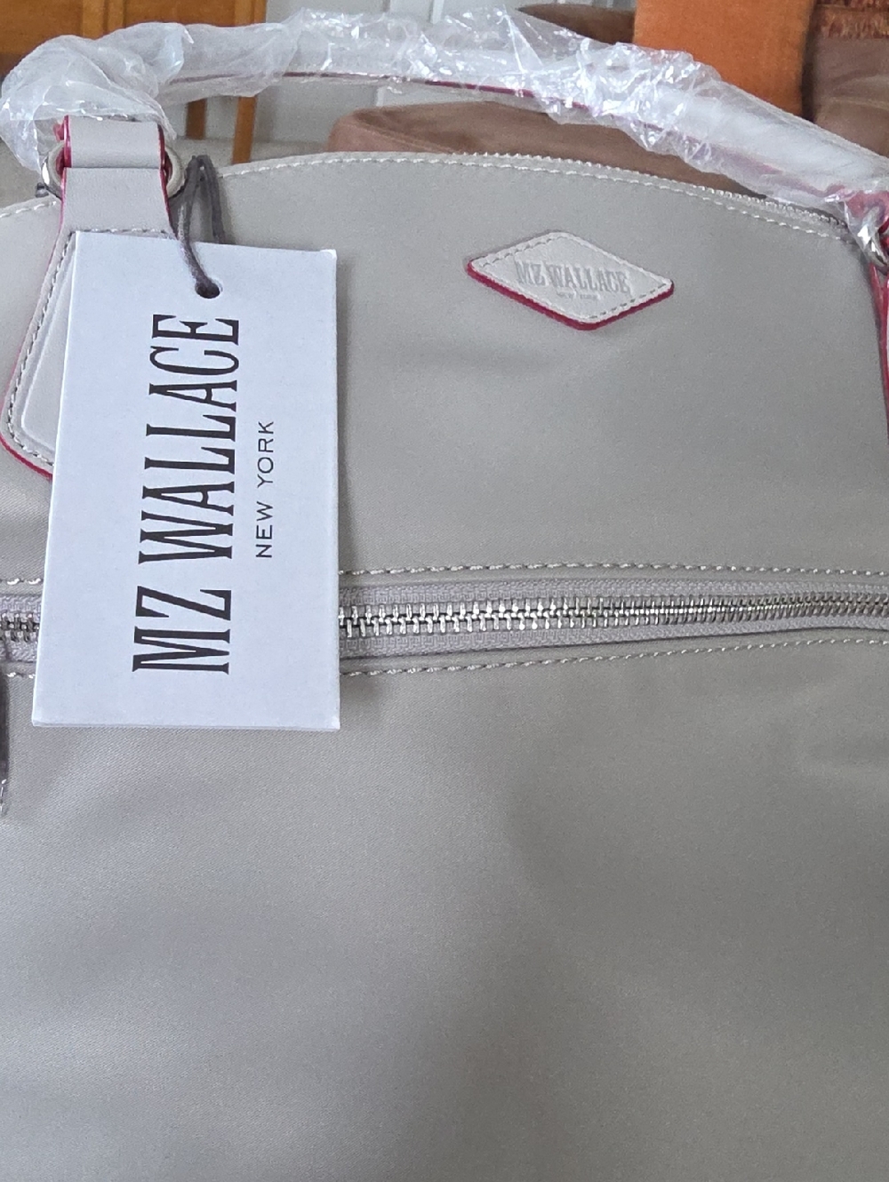Gorgeous NWT MZ Wallace Small Chelsea Gray Zippered Tote 🩶🎁❤️ - Picture 14 of 16